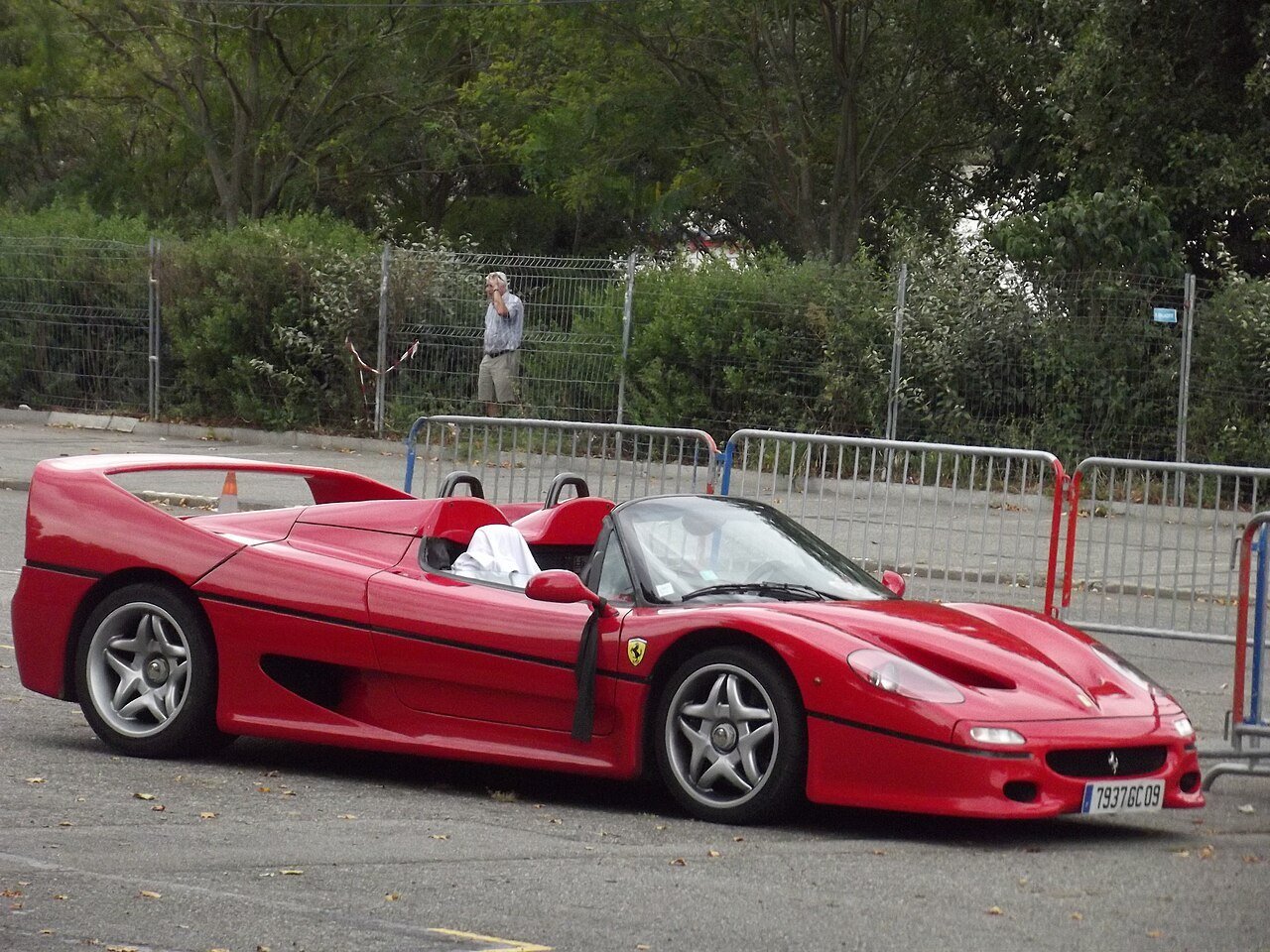 Ferrari F50: When the V12 Becomes Part of the Chassis
